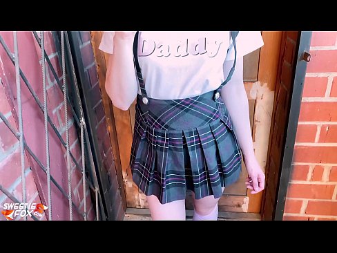 ❤️ Schoolgirl Mengisap penisnya dalam-dalam dan meniduri alih-alih kelas. ❤️ Porno fb di porno id.porn-milf300.ru ❤
