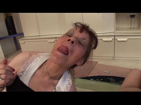 ❤️ Dua nenek dan satu kakek memiliki threesome ❤️ Porno fb di porno id.porn-milf300.ru ❤